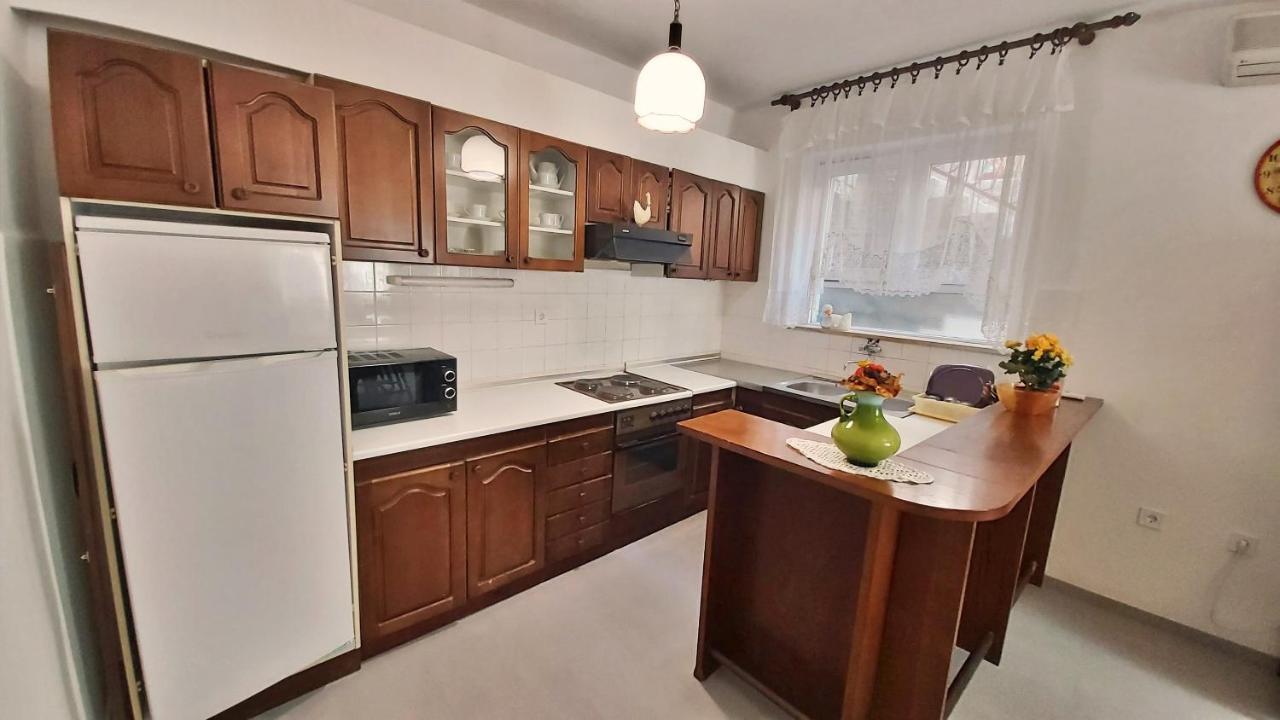 Apartment Cedo Omiš Extérieur photo