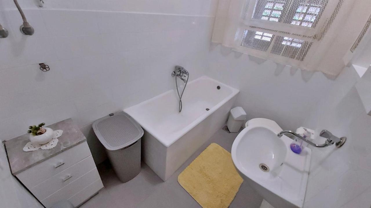 Apartment Cedo Omiš Extérieur photo